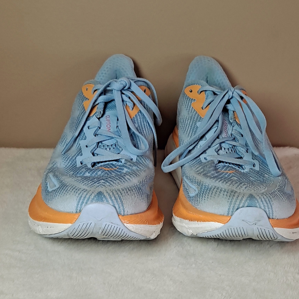 Roka One One Women's Blue and Orange Athletic Shoes Sz 7.5